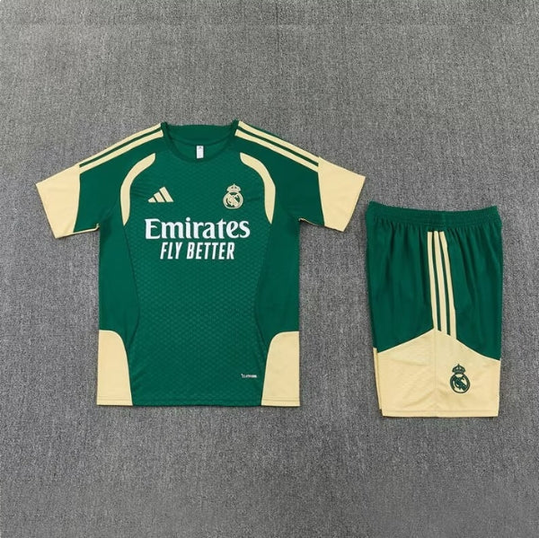 2026/2027 Real Madrid Green x Gold Set